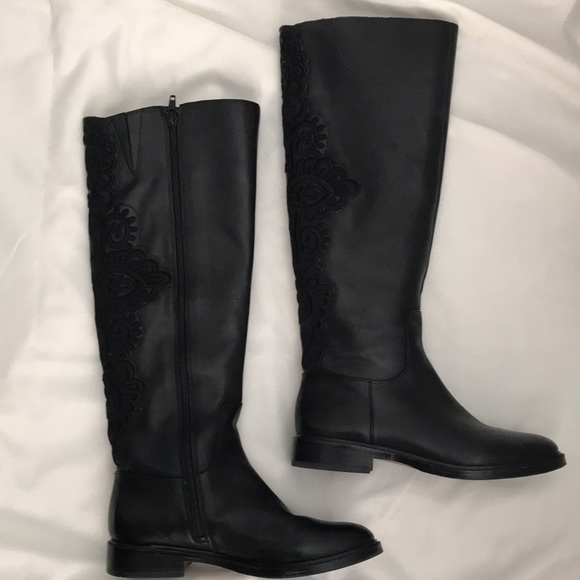 Gianni Bini Boots - Picture 3 of 7